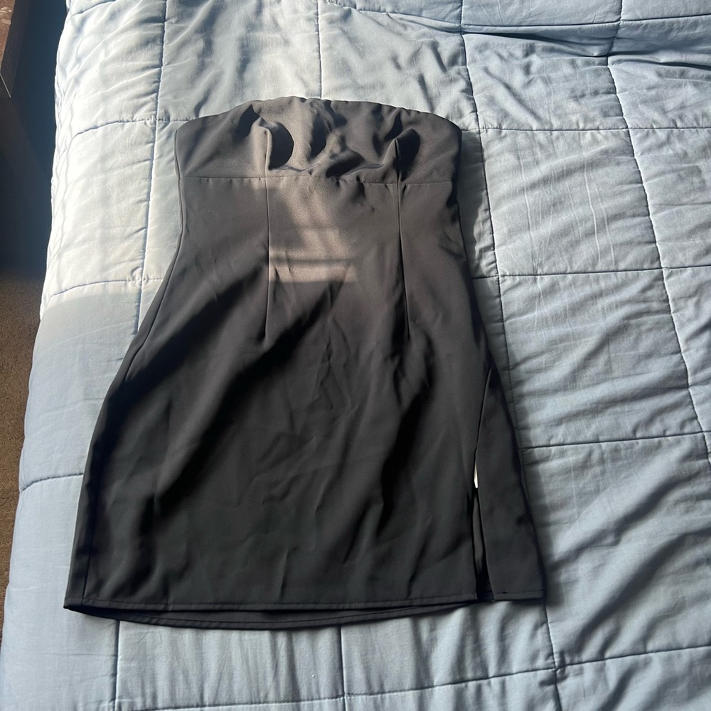 Beginning Boutique Navy Strapless Dress